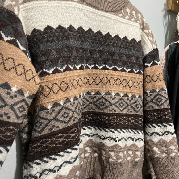 Super soft, high quality sweater - Picture 3 of 4